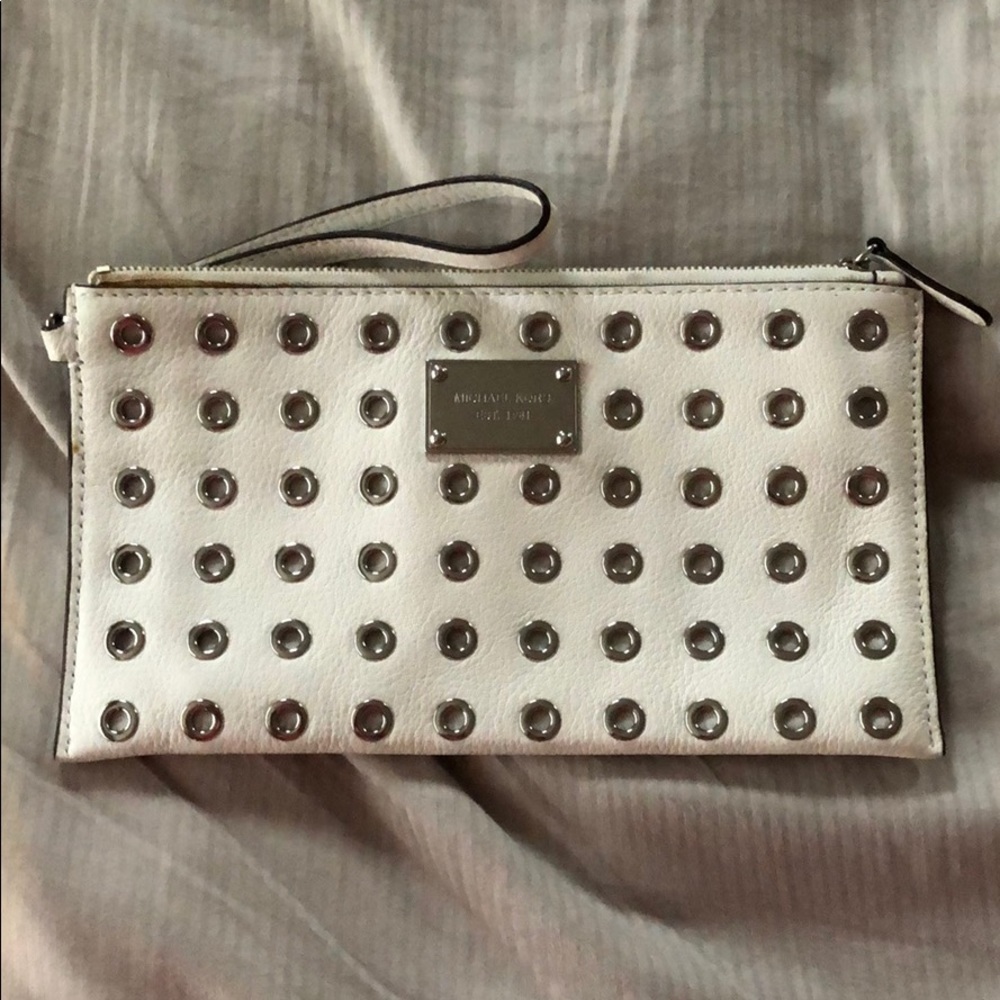 Michael Kors Grommet Wristlet - White